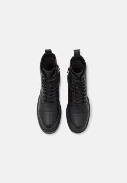 Aldo Bigmark Lightweight - Korte Laarzen - Black -Winkel Voor Damesmode 8903c7c0f31f47848bcbfd6e9ad9a6fe