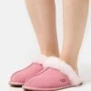 Ugg Scuffette - Pantoffels - Horizon Pink 1 Ugg Scuffette - Pantoffels - Horizon Pink -Winkel Voor Damesmode 8bd6c23c47ae4d84856fca04ced9d337