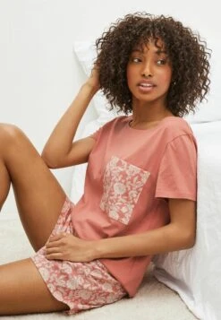 Next Long Sleeve Sets 2 Pack Standard - Pyjama - Pink Floral -Winkel Voor Damesmode 8e5dfc430b8747ac824f871b6748a85e