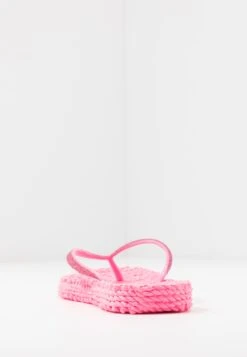 ILSE JACOBSEN Cheerful - Teenslippers - Pink 14 ILSE JACOBSEN Cheerful - Teenslippers - Pink -Winkel Voor Damesmode 8ef86a9659dd43a5a22ce9fd5b74b3d9