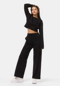 Vivid - Sweater - Black -Winkel Voor Damesmode 8fd67bc7e214459db3ef0377468474f7