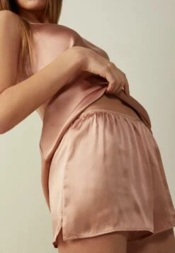 Intimissimi Pyjamabroek - Rose Satin 8 Intimissimi Pyjamabroek - Rose Satin -Winkel Voor Damesmode 9146d747363449b5a562fbfc2b675416