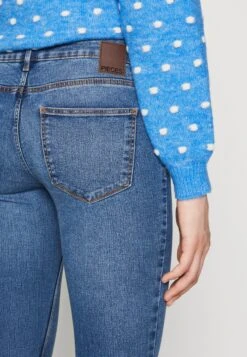 Pieces Pcpeggy - Jeans Skinny Fit - Medium Blue Denim -Winkel Voor Damesmode 91e207aa6a8741a9aa4037ed69ae4076