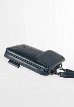 Ida - Telefoonhoesje - Dark Blue 9 Ida - Telefoonhoesje - Dark Blue -Winkel Voor Damesmode 93ec3cbd15094686b6d9228034c2689c