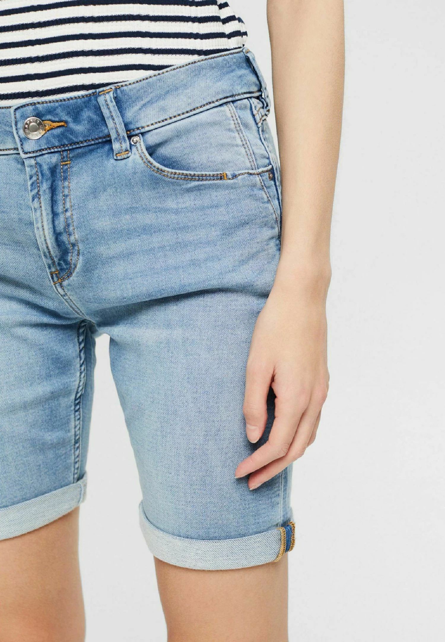 ESPRIT Jeansshort - Blue Light Wash 6 ESPRIT Jeansshort - Blue Light Wash - Afbeelding 4