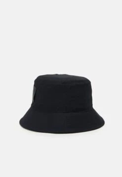 Calvin Klein Patch Bucket Unisex - Hoed - Black 8 Calvin Klein Patch Bucket Unisex - Hoed - Black -Winkel Voor Damesmode 95055b5f3cd645f385b3e4a03a87719c