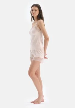 Strap & Short- Pyjama - Salmon -Winkel Voor Damesmode 95162f79bdd1441f8f18dc3a6b97b0ff