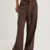 NA-KD Mit Weiten Beinen Und Geschnürter Taille - Broek - Brown -Winkel Voor Damesmode 96340aa18d3841f8ba4c70ed5b790fdf