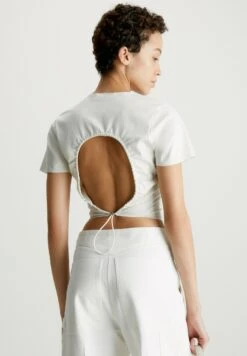 Calvin Klein Slim Scuba Open Back - T-Shirt Print - Chalk 9 Calvin Klein Slim Scuba Open Back - T-Shirt Print - Chalk -Winkel Voor Damesmode 98bf30f5ff7c43ac875c4e31b0b9048b