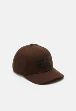 Alpha Industries Unisex - Pet - Hunter Brown