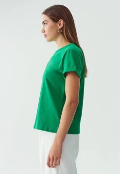 Calli Embroidered- T-Shirt Print - Apple Apple Emb -Winkel Voor Damesmode 9d12753f16bb4284aac955afe4c7660b