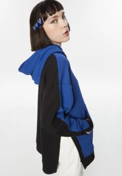 Twist Oversize Colorblock Kangaroo Pocket - Sweater - Sax 10 Twist Oversize Colorblock Kangaroo Pocket - Sweater - Sax -Winkel Voor Damesmode 9d4e4abe45c646e8a22ac26c2d392002