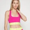 Versace Bustier - Pink 2 Versace Bustier - Pink -Winkel Voor Damesmode 9eb5f5d1b9184dd69c36e8dc2c0226a3