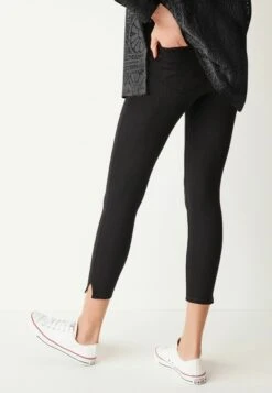 Next Cropped - Jeggings - Black -Winkel Voor Damesmode a1d62605897a413b92ca9b6dbd168439