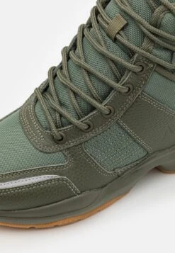 ARKK Copenhagen Zeatrk 2.0 Unisex - Sneakers Hoog - Triple Dark Army -Winkel Voor Damesmode a3ca9c007c594585933f08a4ab5e3a2f