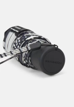 Marimekko Siirtolapuutarha Mini ManualUmbrella - Paraplu - Black/White/Grey/Light Pink 8 Marimekko Siirtolapuutarha Mini ManualUmbrella - Paraplu - Black/White/Grey/Light Pink -Winkel Voor Damesmode a4607da0de934e9887ce6b4ab4dc6eaa