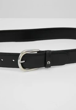Aigner Riem - Black -Winkel Voor Damesmode aa2a95bddc6745b7b52b7a3c8910a212