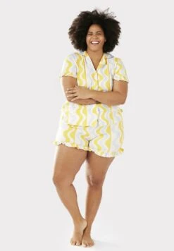 Curve Wavy Holiday Button Up Set - Pyjama - Off White -Winkel Voor Damesmode ab09cfd9153c492a9b28490984002e5e