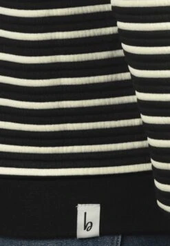 Dana - Sweater - Black -Winkel Voor Damesmode b030578c1f0844e3ac81199c53c662ad