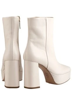HÖGL Nora - Enkellaarsjes Met Hoge Hak - Creme 9 HÖGL Nora - Enkellaarsjes Met Hoge Hak - Creme -Winkel Voor Damesmode b15067aa2bd74af7b244cc4485a455f6