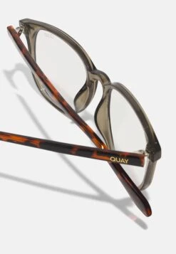 QUAY AUSTRALIA Blue Light - Brillen Met Blauwlichtfilter - Green Tortoise/Clear 9 QUAY AUSTRALIA Blue Light - Brillen Met Blauwlichtfilter - Green Tortoise/Clear -Winkel Voor Damesmode b431d2f283ee44ce83b02b240b2aeb6b