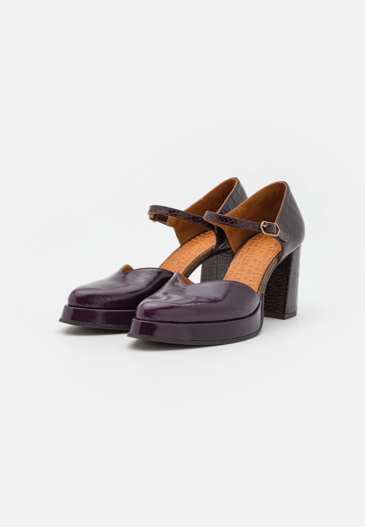 Chie Mihara Fasi - Plateaupumps - Maserati Grape/Buick Grape/Kia Bronce 5 Chie Mihara Fasi - Plateaupumps - Maserati Grape/Buick Grape/Kia Bronce - Afbeelding 3