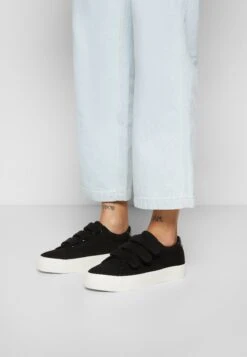 Even&Odd Sneakers Laag - Black -Winkel Voor Damesmode b480bdc8de5f4ccf8615496a4faee752