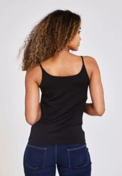 U.S. Polo Assn. Ata- Top - Black -Winkel Voor Damesmode b69c22e171374fb5a1d330917e95a357