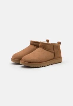 Ugg Classic Ultra - Korte Laarzen - Chestnut 14 Ugg Classic Ultra - Korte Laarzen - Chestnut -Winkel Voor Damesmode b78be278e3a647849b1482f98660a209