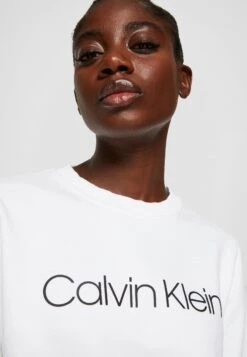 Calvin Klein Core Logo - Sweater - Bright White -Winkel Voor Damesmode b7f2002e545f402ca1df8cedc9b7c5bc