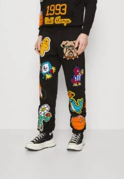 MARKET Varsity Overload Sweatpants Unisex - Trainingsbroek - Black