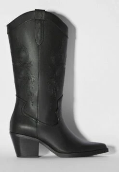 BERSHKA Heeled - Cowboy-/Bikerlaarzen - Black -Winkel Voor Damesmode be5659e388274e05bae078bfb562cb07