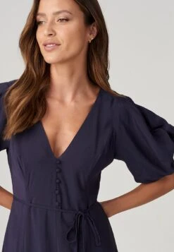 Loire - Jurk - Navy Blue -Winkel Voor Damesmode be88d9719f0d456b98d2d37d812509da