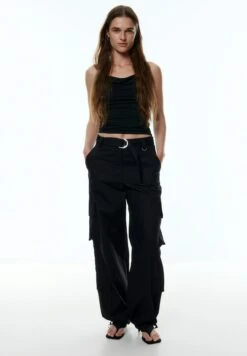 EDITED Nasrin - Top - Schwarz -Winkel Voor Damesmode c4054f0088d84616b0c6973f4fe1b22b