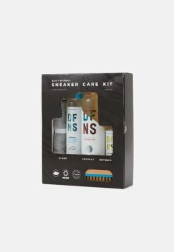 Sneaker Care Kit Set - Verzorgingsproducten - Black/Multi-Coloured -Winkel Voor Damesmode c45307dfcdfd402b8fd4396c85f39223