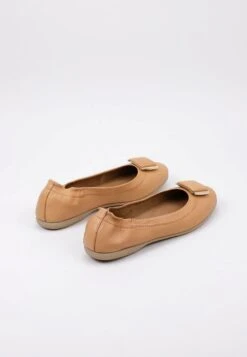 Skadar - Ballerina'S - Camel 12 Skadar - Ballerina'S - Camel -Winkel Voor Damesmode c46c5745f4384f47b3a846d96a60f771