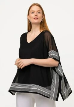 Ulla Popken Bordüre Doppellagig V-Ausschnitt Halbarm - Blouse - Schwarz 10 Ulla Popken Bordüre Doppellagig V-Ausschnitt Halbarm - Blouse - Schwarz -Winkel Voor Damesmode c535436962ce4d498ab8f28766b93ef6