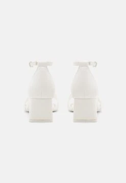 Call It Spring Vickie - Sandalen - White -Winkel Voor Damesmode c5a680a80d2044ea8fc1f665d070a288