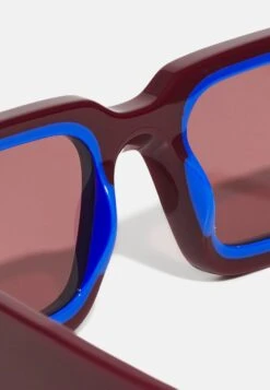 Prada Unisex - Zonnebril - Braun, Blau -Winkel Voor Damesmode d20d28d66a484b44bac1dc37b5fb374b