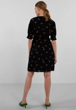 Pieces- Jurk - Black 8 Pieces- Jurk - Black -Winkel Voor Damesmode d22a2ce58a534b4e8fe691a64c353df2