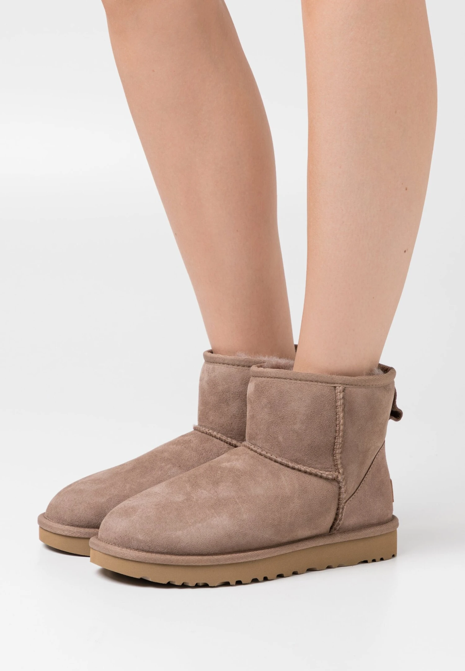 Ugg Classic Mini - Korte Laarzen - Caribou 3 Ugg Classic Mini - Korte Laarzen - Caribou