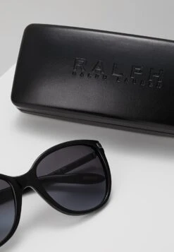 Zonnebril - Gray -Winkel Voor Damesmode d5df590778f5485cbc5ceb1fffedf3b5