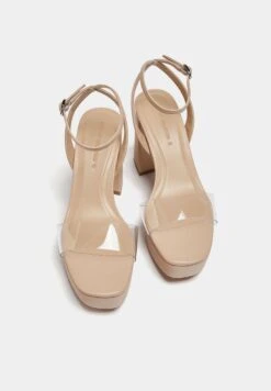 PULL & BEAR Plateau-Mit Absatz Aus - Sandalen Met Plateauzool - Transparent -Winkel Voor Damesmode d8ae32c24d464931b8bc59bc1f2d3a56