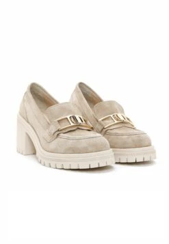 Platform Heels - Instappers - Beige 11 Platform Heels - Instappers - Beige -Winkel Voor Damesmode da0089f0ce2140218a6af089ea1b5026