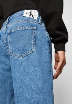 Calvin Klein Jeans Bermuda Mom Short - Jeansshort - Denim Medium 13 Calvin Klein Jeans Bermuda Mom Short - Jeansshort - Denim Medium -Winkel Voor Damesmode dfaffbfa12404c2db0567a68bac3cff2