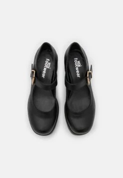 KOI FOOTWEAR Vegan Tira Classic Mary Janes - Plateaupumps - Black -Winkel Voor Damesmode e8dd5d4fb1994200b686866abf18e002
