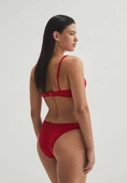 Oysho Mid-Rise- Bikinibroekje - Red -Winkel Voor Damesmode ed594ff6f78c4ee6ac8ad37447bbd6a2