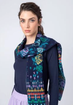 Sjaal - Marine 10 Sjaal - Marine -Winkel Voor Damesmode f1e9d99e1942448caee50160a0fa0f7b