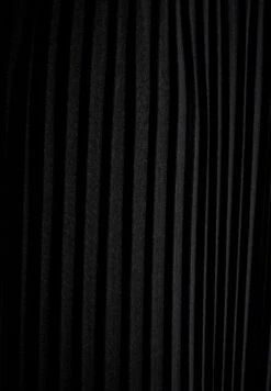 Tall Pleated Wrap- Jumpsuit - Black 14 Tall Pleated Wrap- Jumpsuit - Black -Winkel Voor Damesmode f1f681fae5c64cab8cbe73ce2f007cc4