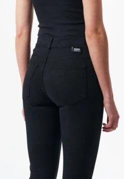 Dr. Denim Macy - Bootcut Jeans - Black 10 Dr. Denim Macy - Bootcut Jeans - Black -Winkel Voor Damesmode f43cb1dc3c0b42f1ab67f205475552bb
